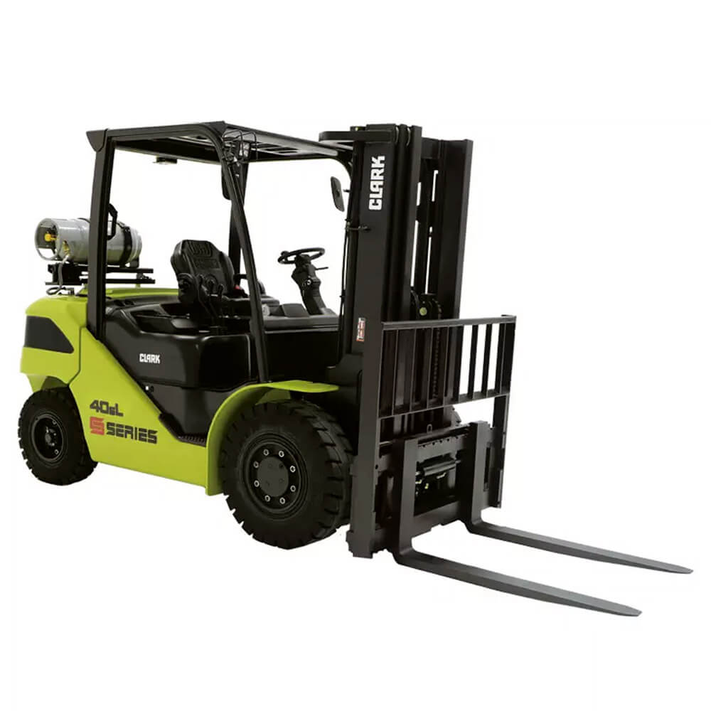 Forklift unloading commercial goods from a lorry in Wimbledon